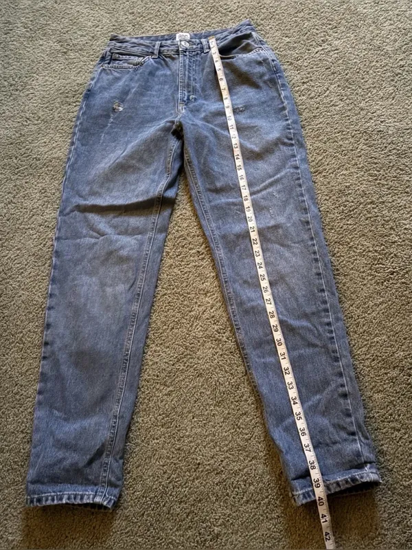 BDG Urban Outfitters Mom High Rise Jeans Womens Size 28 Denim 100% Cotton 90s - Image 3
