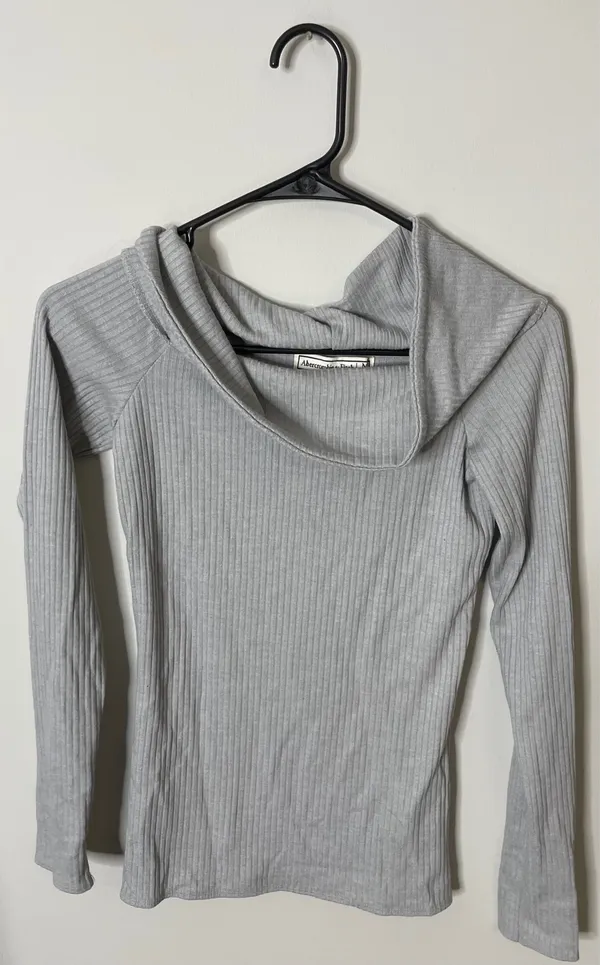 Abercrombie & Fitch Women’s Long Sleeve Top Gray Medium Vtg Y2K Excellent Condition - Image 2
