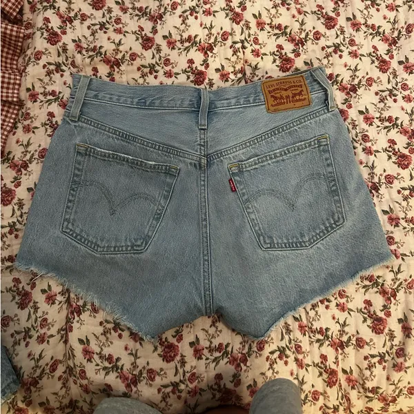 Levi’s Shorts  - Image 2