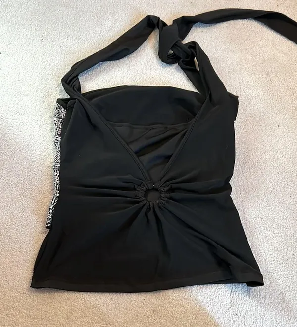 Stunning Sequin Halter Top in Black and Silver - Image 3
