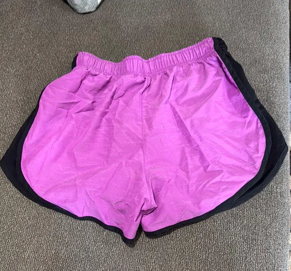 Nike Shorts Running Dri-Fit Women’s - Image 2