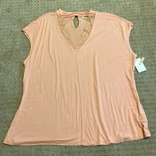 Sejour Peach Mock Choker V-Neck With Lace Top-NWT - Image 2