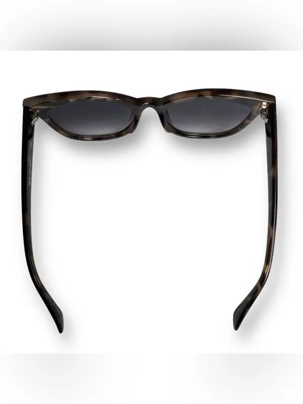 Quay Australia Its My Way Sunglasses Milky Tortoise/Smoke Gradient Cat Eye 57495 - Image 3