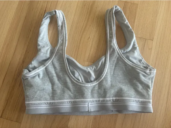 Alo Yoga Grey Heart Throb Set - Image 6