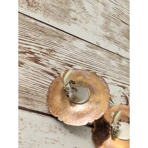 Vintage Clip On Earrings - Light Copper Tone Halo with Faux Pearl Large - Image 8