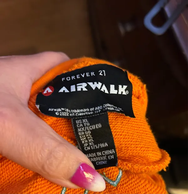 Forever 21 X Airwalk Collab Orange Cropped Hoodie Size XL - Image 4