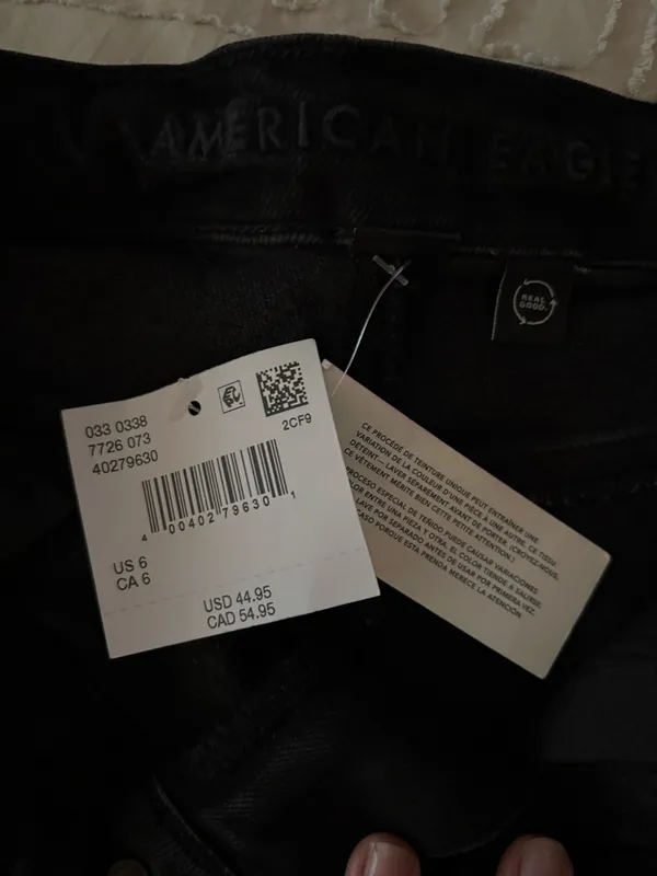 American Eagle Shorts - Image 3