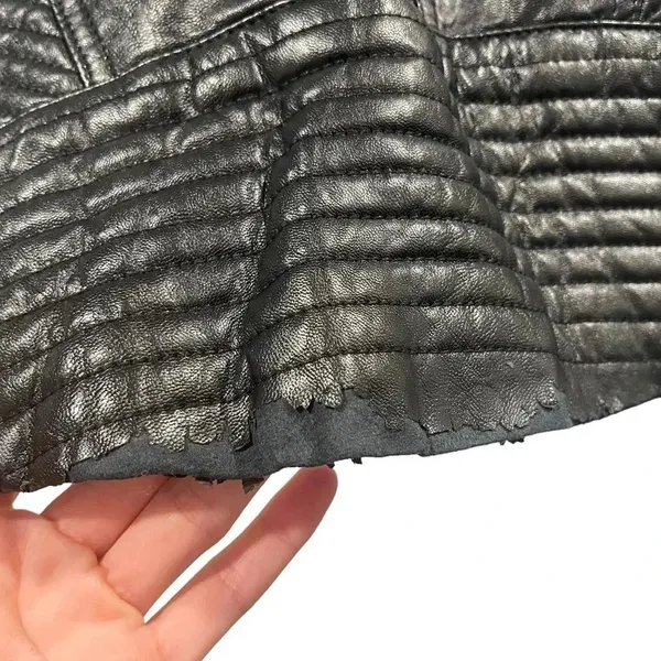 🖤 GUESS Quilted Faux Leather Moto Jacket –‎ Black Size M 🖤✨ - Image 8
