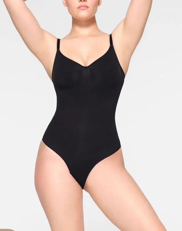 SKIMS Sculpting Brief Bodysuit S/M - Image 4