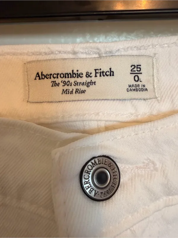 Abercrombie & Fitch The 90’s Straight Mid Rise 0 L - Image 4