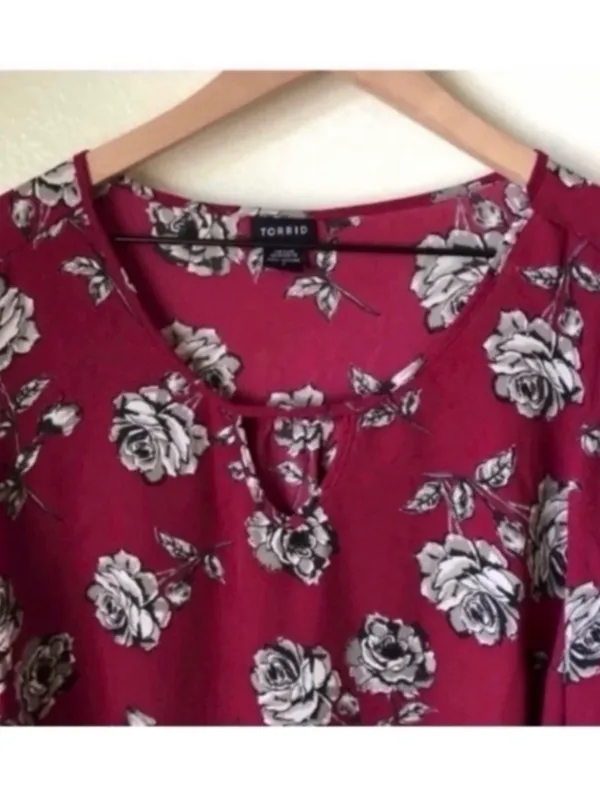 Torrid Magenta Blouse - Image 4