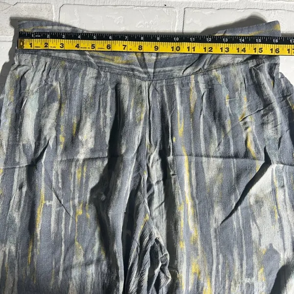 Free People Pants‎ Womens Large Gray Blue Yellow Abstract Wide Leg Boho Lounge - Image 2