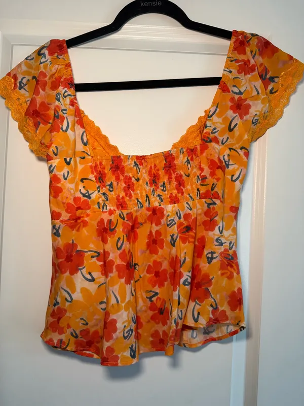 ASTR The Label Floral Blouse - Image 5
