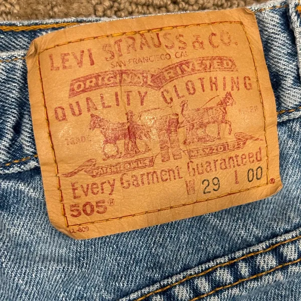 Levi’s Original Cutoff Denim Shorts - Image 3