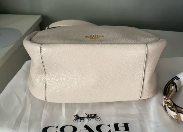 Coach Jules Hobo Bag and Wallet - Image 3