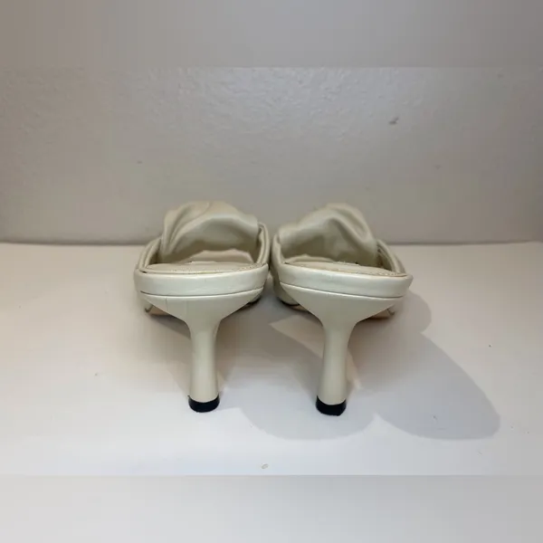 Nine West Knot 3 Ivory Slip On Squared Open Toe Kitten Heels‎ Sandals Size 9 M - Image 7