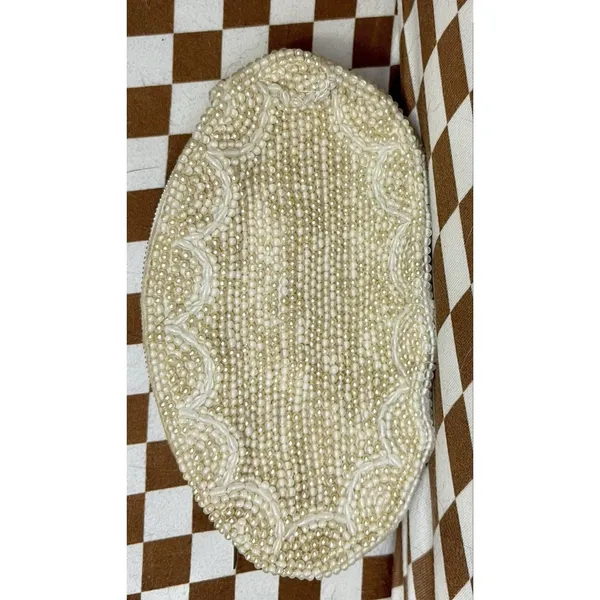 Vintage 1950's Reina Oval Pearl Beaded Evening Bag 7" with Zipper Closure - Image 2