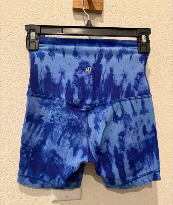Lululemon Align Biker Shorts - Image 2