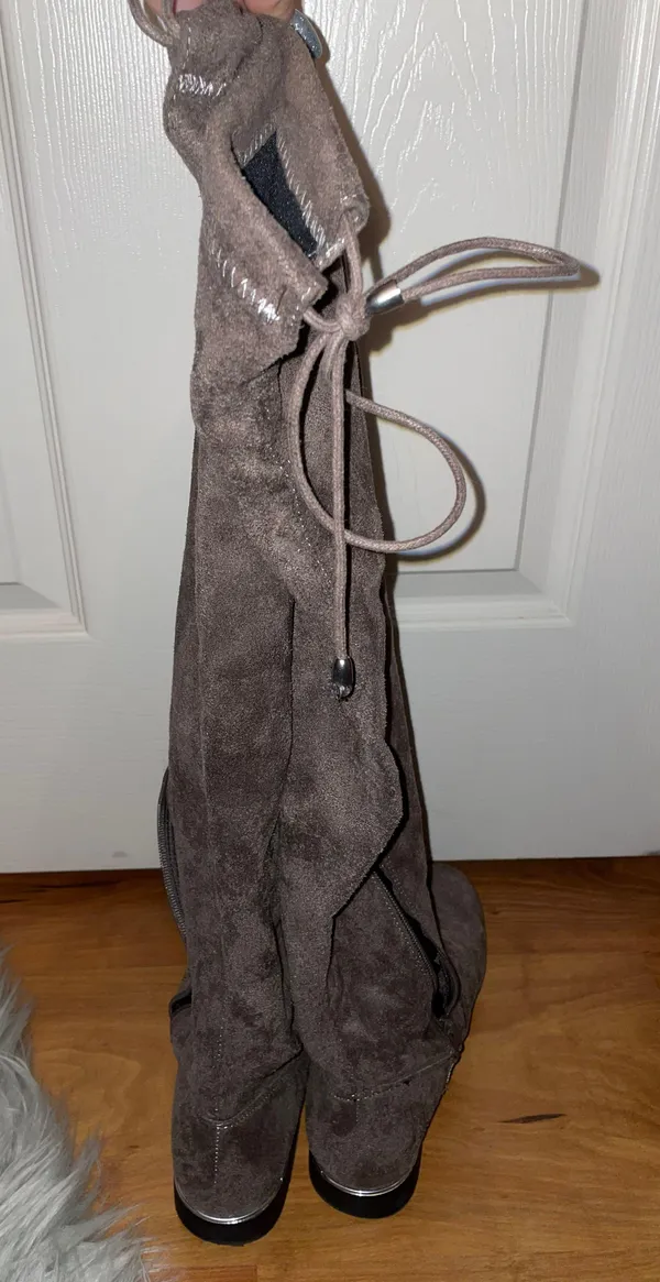 Gray Thigh High Boots Size 7 - Image 2