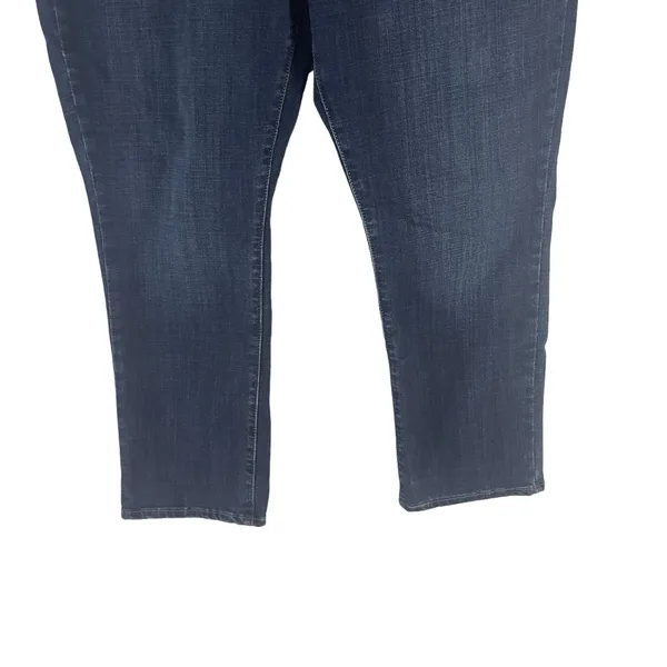 Levi's‎ Classic Straight Plus Size 16 Dark Wash Straight Jeans - Image 3