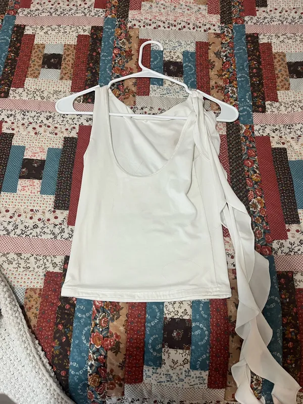 white low back tank top Size XS - Image 3