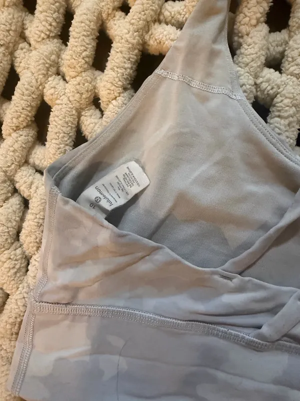 Lululemon Energy Bra - Image 4