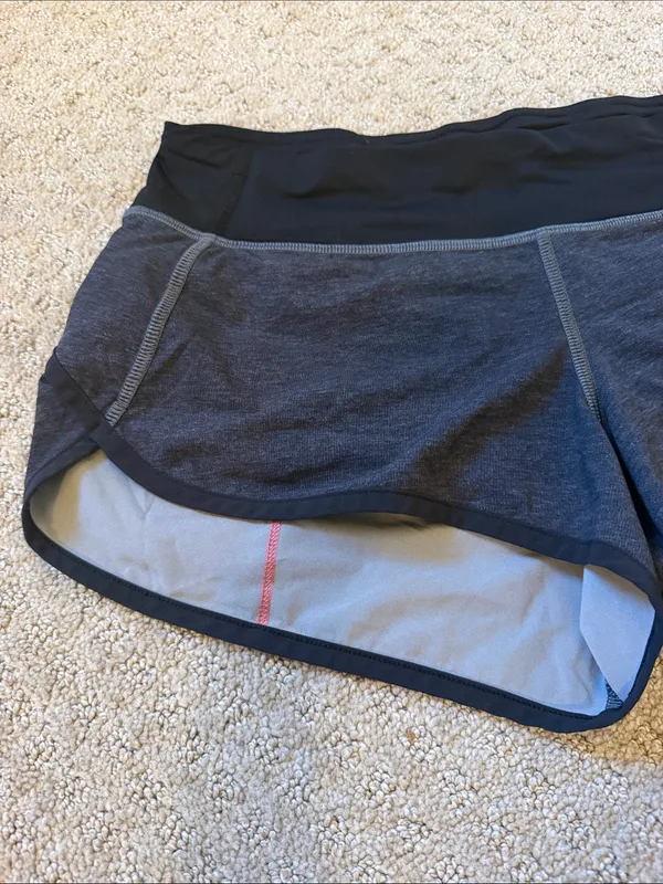 Lululemon Speed Up 2.5” Charcoal/Gray Coral Stitching Athletic Running Shorts - Image 2