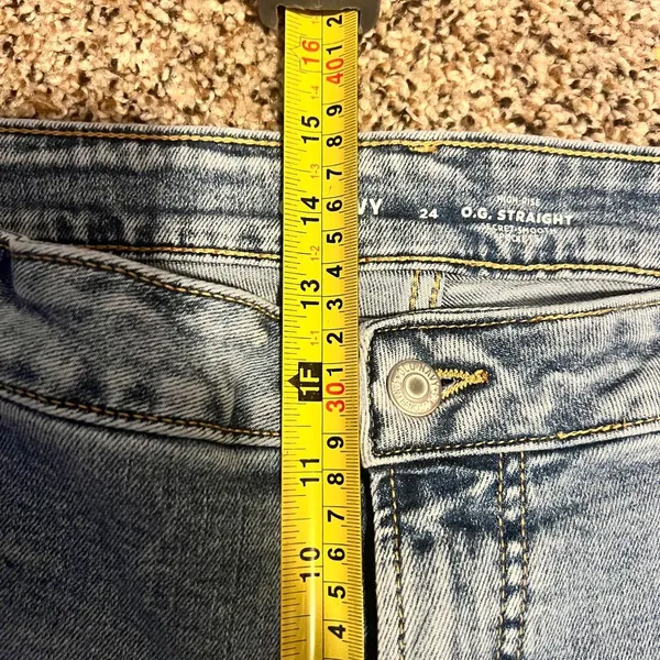 Old Navy O.G. Straight Distressed Light Wash Denim‎ Jeans Size 24 - Image 4