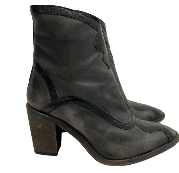 Free People Winding Road Heel Distressed Leather Ankle Boots Black/Grey Size 8 - Image 6