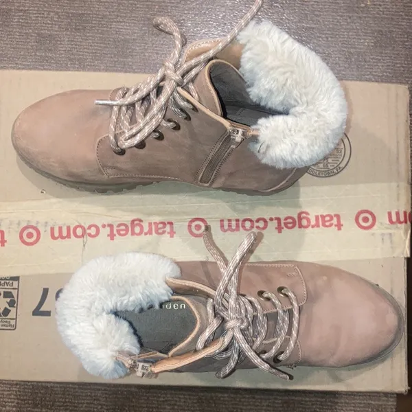Tan Furry Trim Madden Girl Booties - Size 7.5 - Image 6