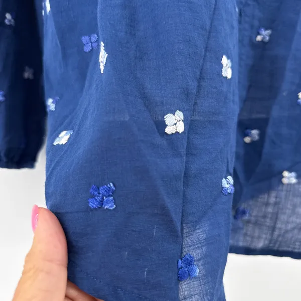 ROLLER RABBIT Blue Embroidered‎ Cotton Tunic Blouse Small S Boho V-Neck Slit Top - Image 4