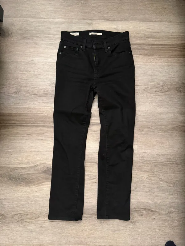 Levi's® Womens 724™ High Rise Straight Jeans - Image 3