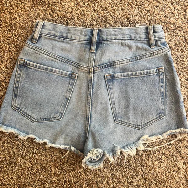 Pacsun Indigo vintage high rise jean shorts - Image 2