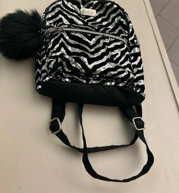 Justice Black and Silver Sequin Zebra Backpack Like New! - Image 5