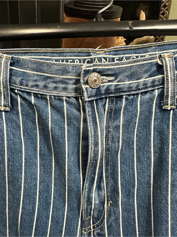 American Eagle Striped Mom Jeans – Distressed – Size 14 Long - Image 3