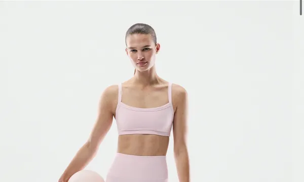 Aritzia workout SET - leggings and bra - Image 2