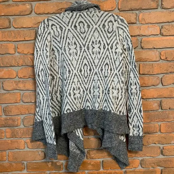 Abercrombie &‎ Fitch Cardigan Womens Size XS/S Gray White Open Front Geometric - Image 3