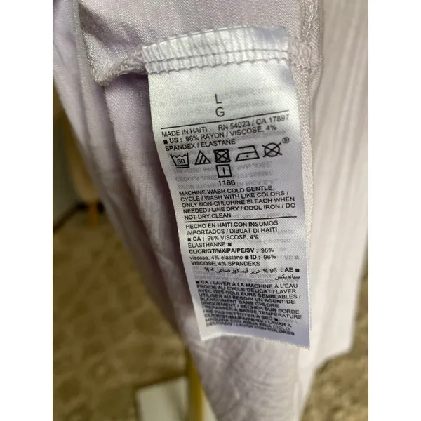 Old Navy Light Purple Luxe Sleeveless Tank Minimalist‎ Lightweight Lounge V Neck - Image 5