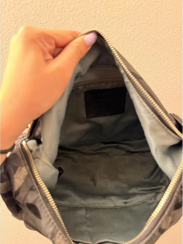 Vintage Shimmery Black Coach Kristin Op Art Chainlink Hobo Bag 2011 - Image 4