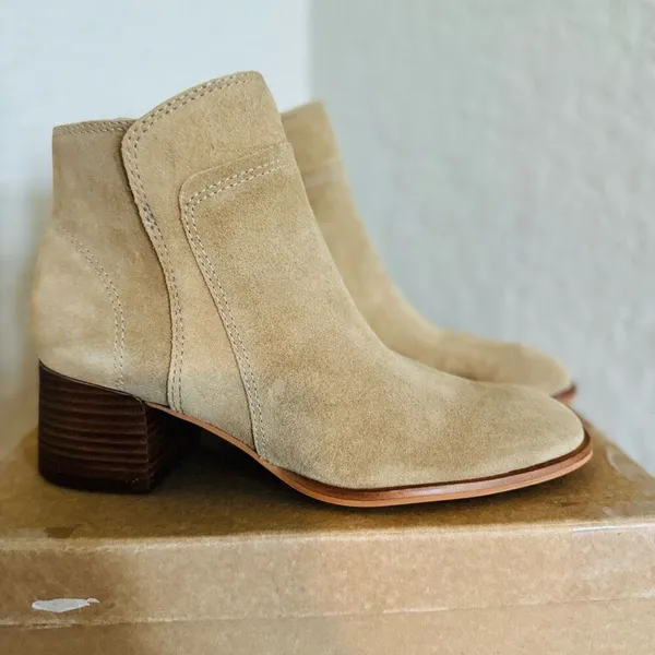 Lucky Brand Lilka Suede Bootie, Block Heel Size‎ 7, Dune Light Brown, NWT - Image 9