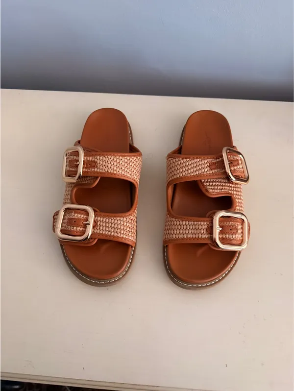 Target Sandals - Image 3