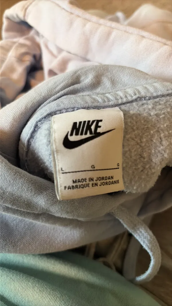 Nike Hoodie Sweatshirt - Image 4