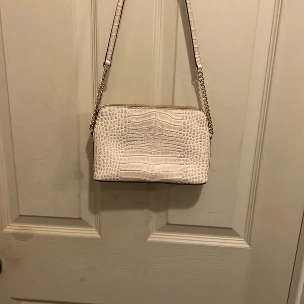 DKNY Cream Crocodile-Embossed Cow Leather Camera Bag with gold tone hardware - Image 3