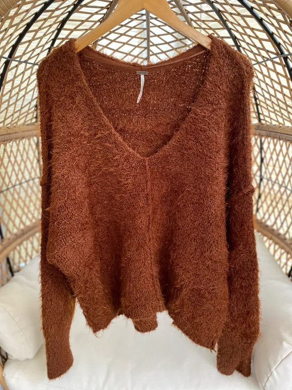 Free People Women’s Icing V Pull Over Sweater Size Medium - Image 4