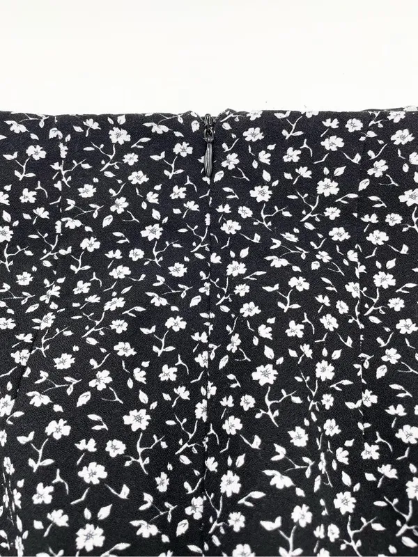 John Galt Brandy Melville Cara Mini Skirt Black White Floral Print One Size Y2K - Image 9