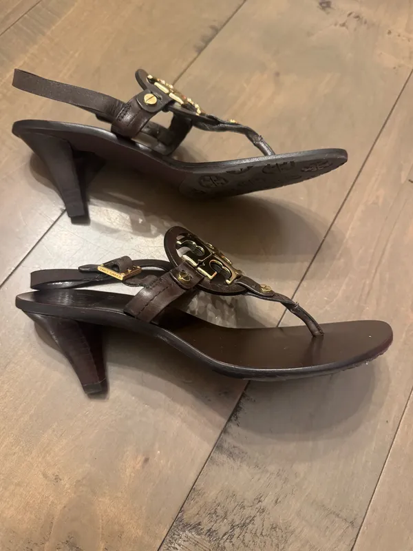Tory Burch Size 6 Holly 2 Sandal Kitten Heel Brown Leather - Image 4