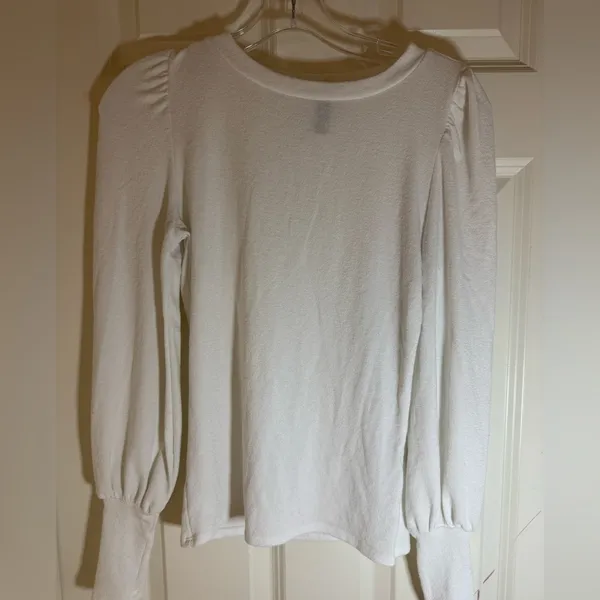 Women’s Alya Elegant White Puff Sleeve Fitted Top Super Soft‎ Size XS - Image 2