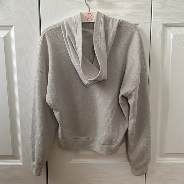 Abercrombie & Fitch Soft A&F Cozy Knit Sweatshirt - Image 3