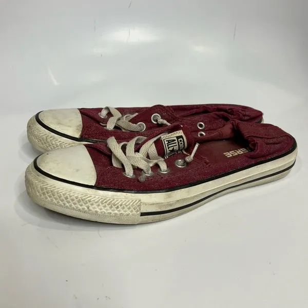Converse sneakers with elastic back maroon‎ with silver size 6 - Image 3