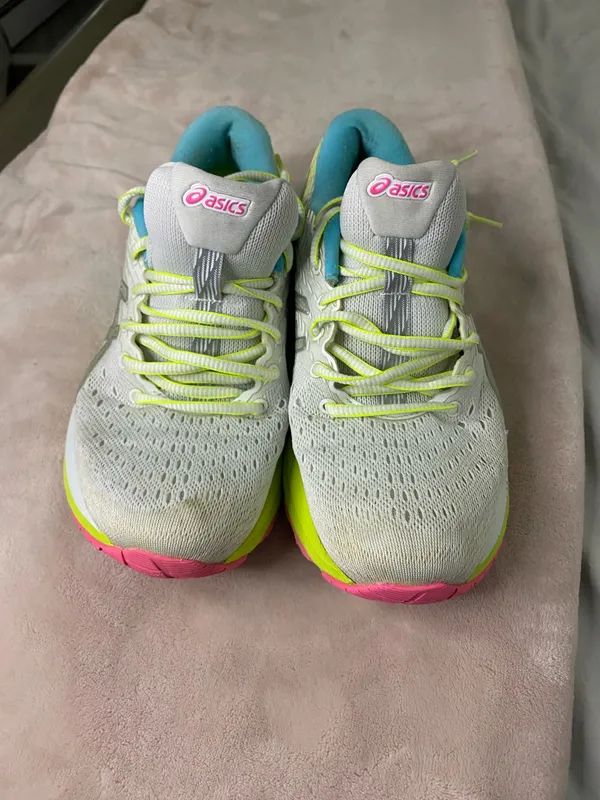 Asics Womens Gel Cumulus 22 Lite Show Running Shoes Size 8.5 - Image 2